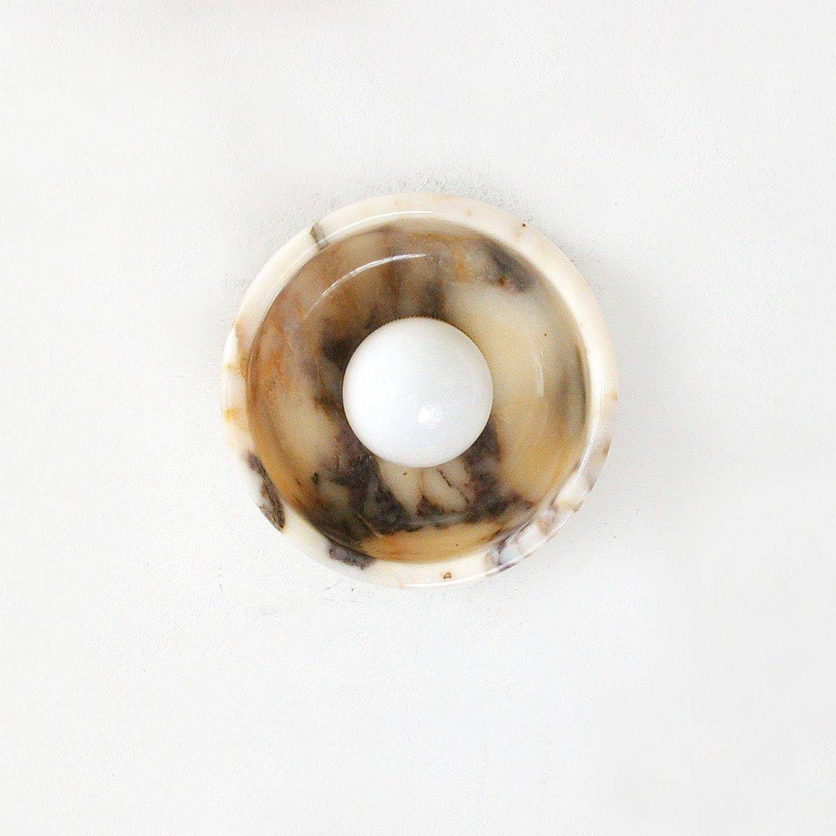 Piedra Wall Lamp