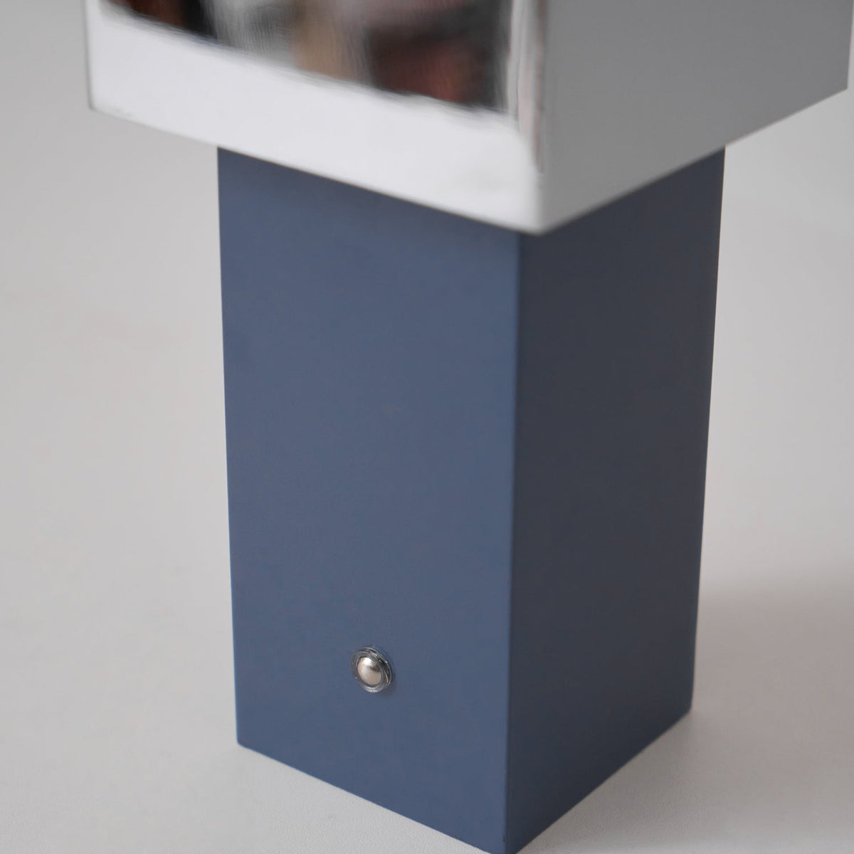 Cubo Lume Portable Lamp