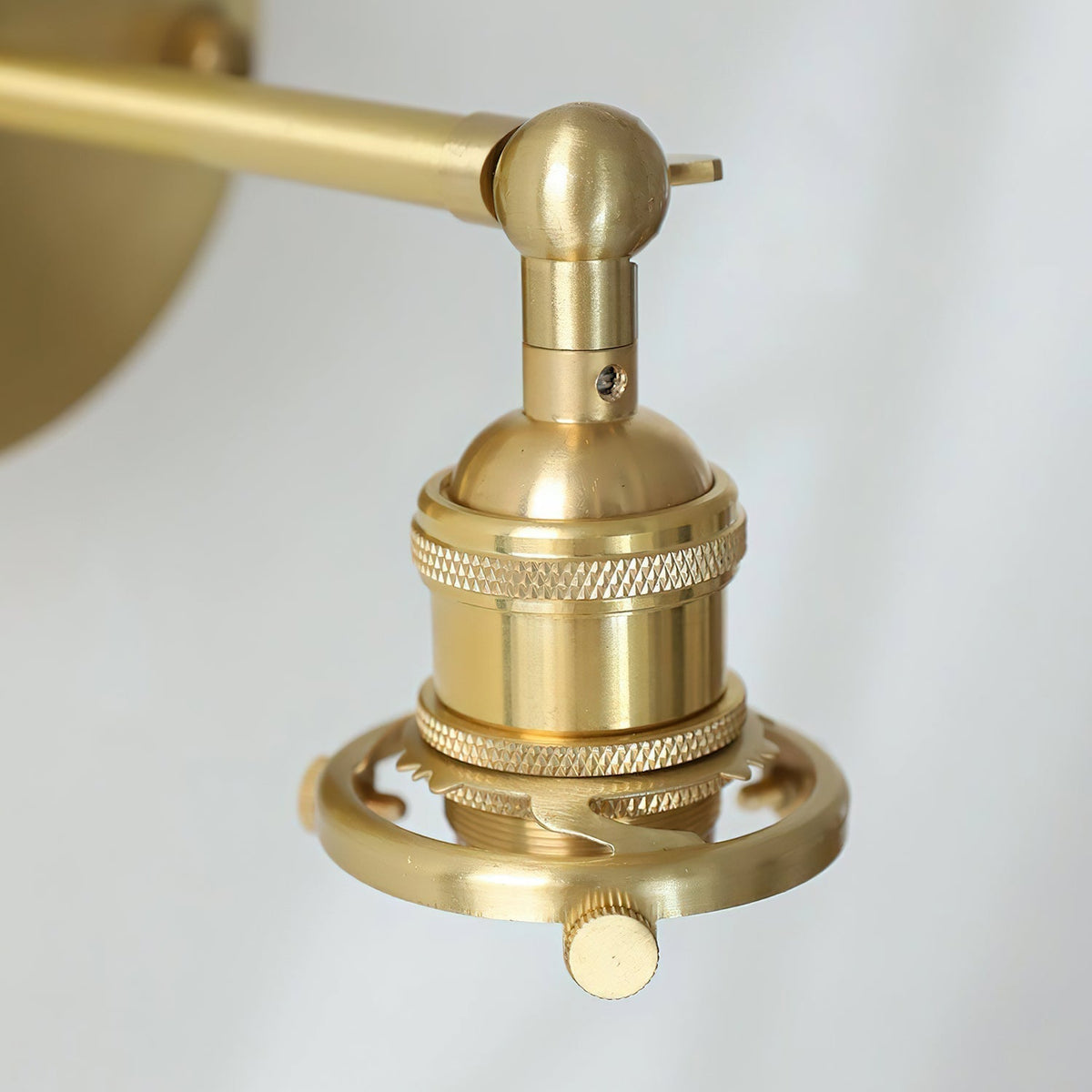 Viraorine Wall Sconce