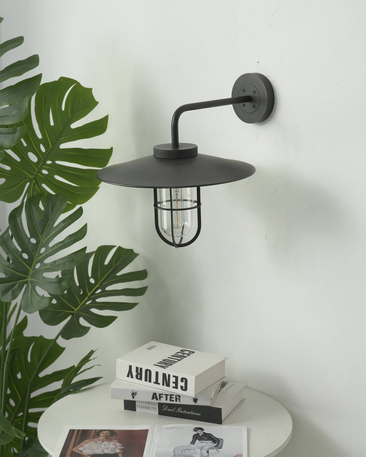Harvelle Outdoor Light