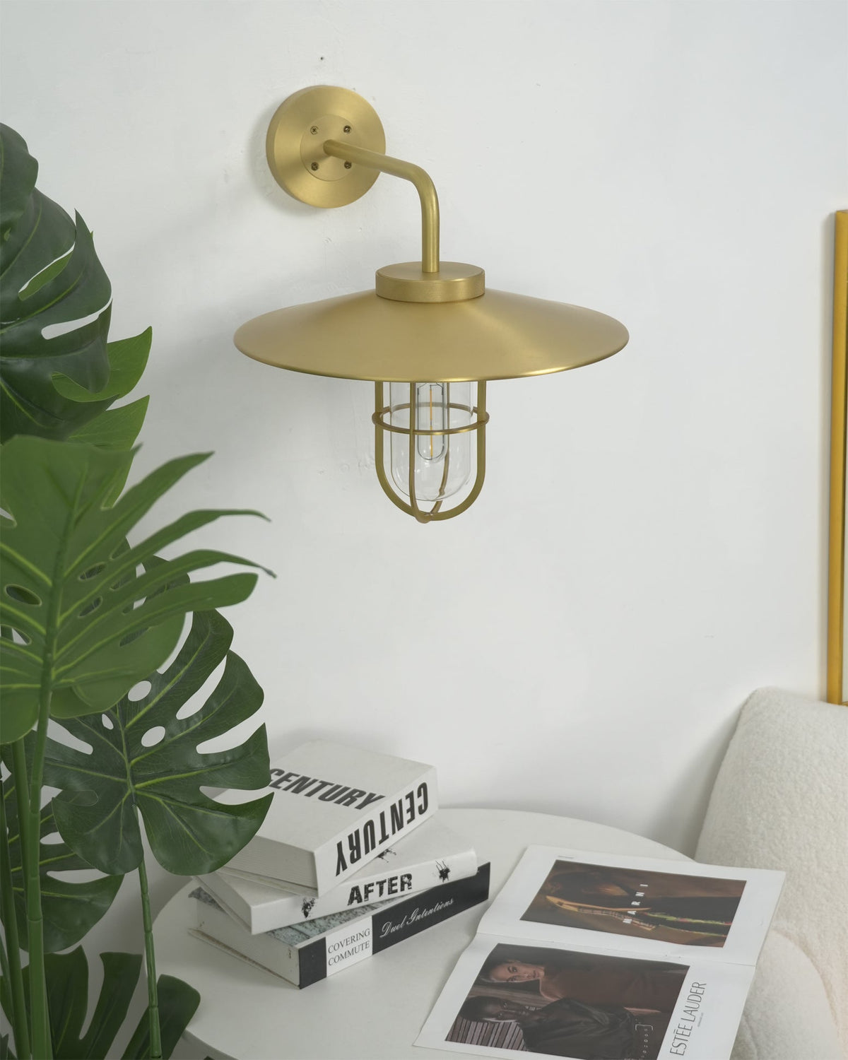 Harvelle Outdoor Light