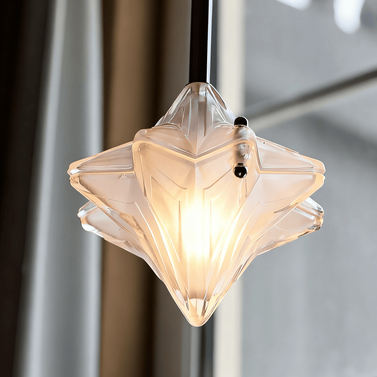 Prismatic Star Pendant Lamp