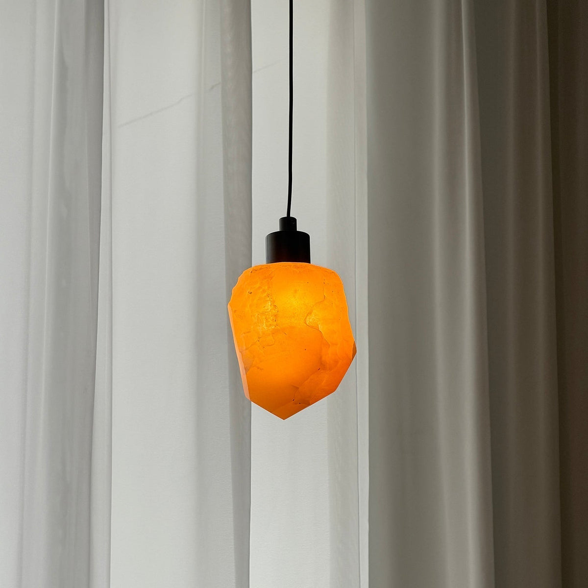 Viraeeria Pendant Lamp