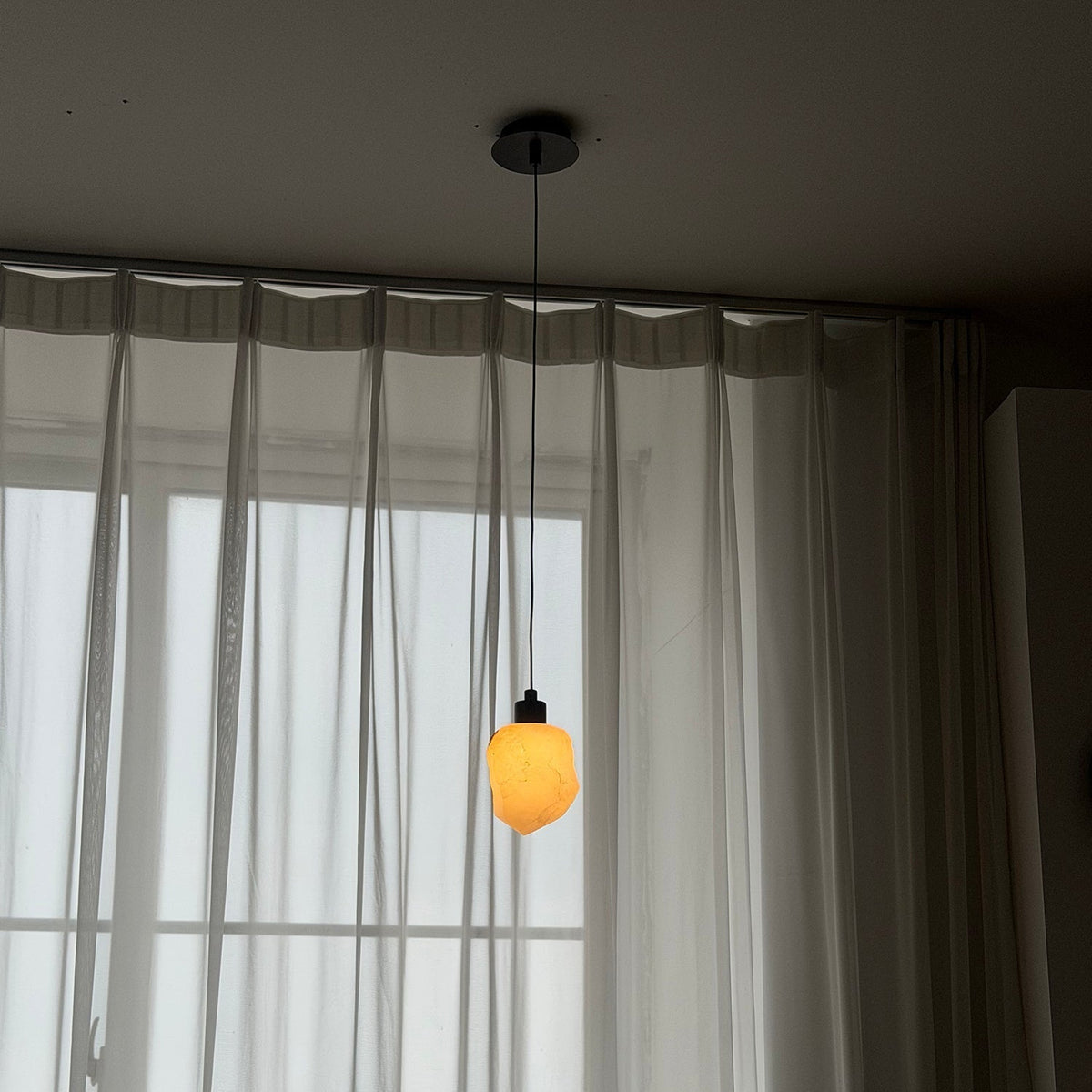 Viraeeria Pendant Lamp