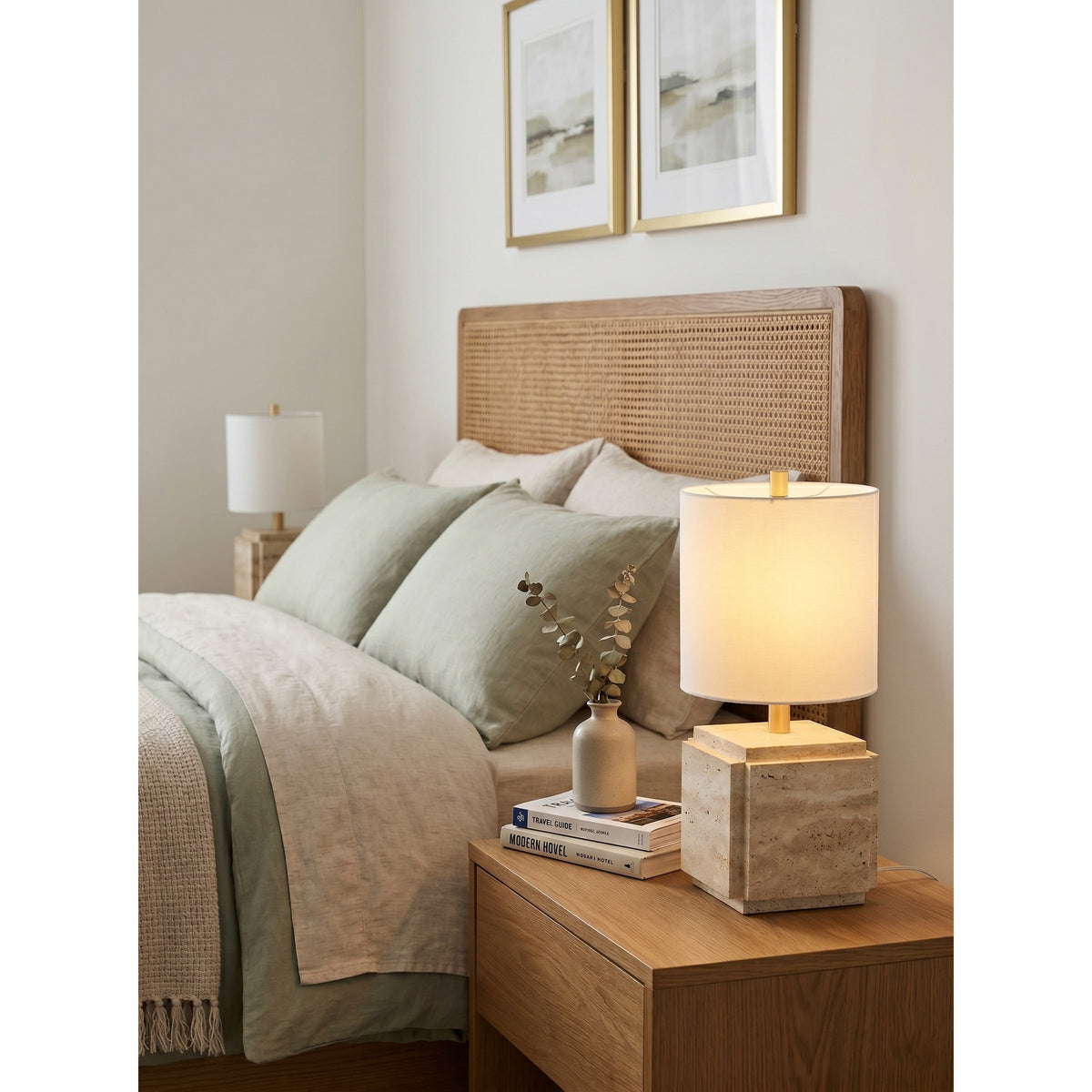 Mirorina Stacked Table Lamp