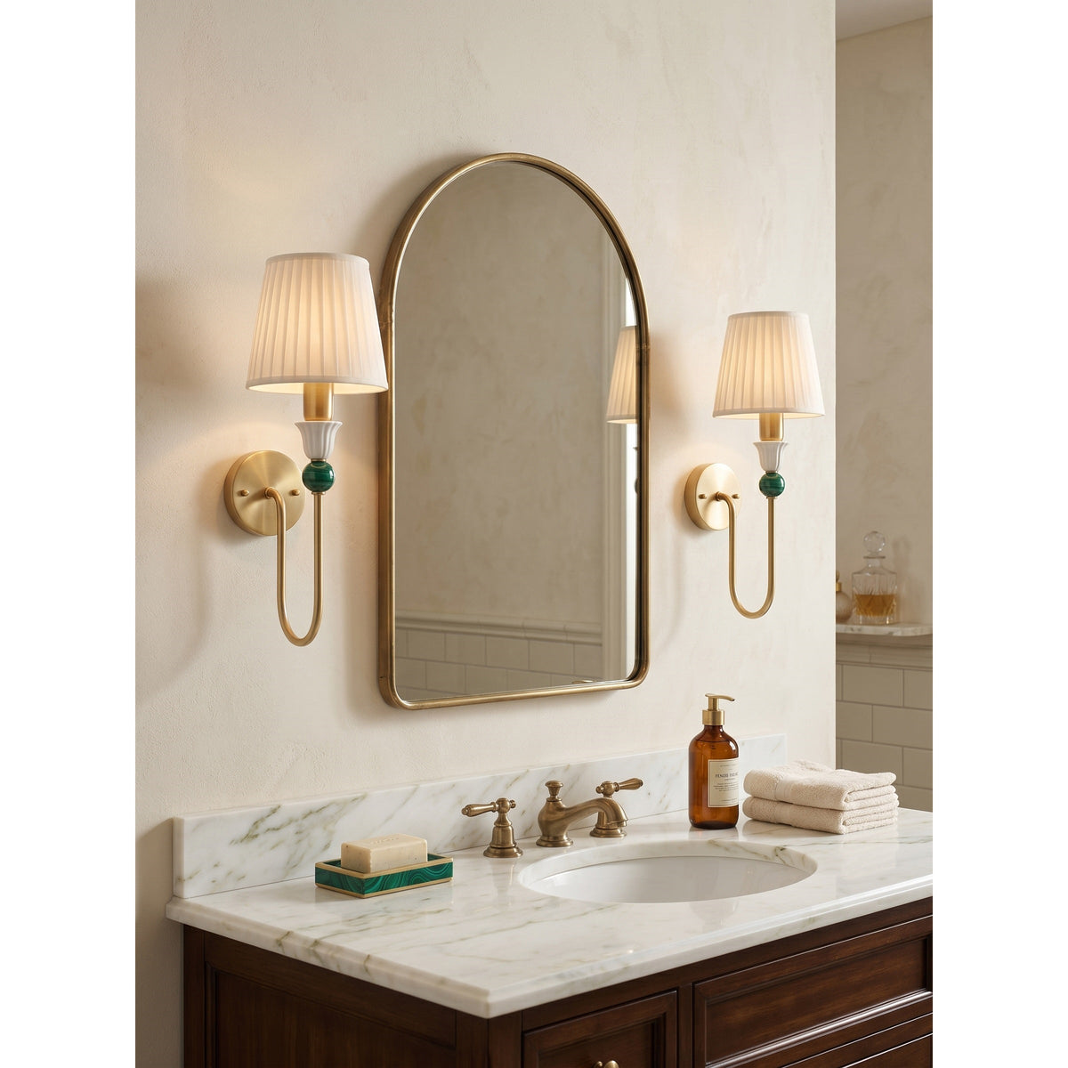 Elvire Wall Sconce