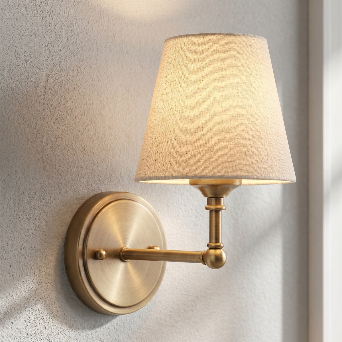 Veluiella Wall Sconce