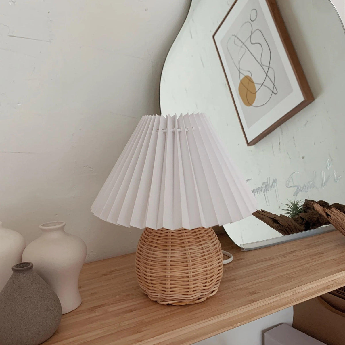 Ravuena Rattan Pleated Table lamp