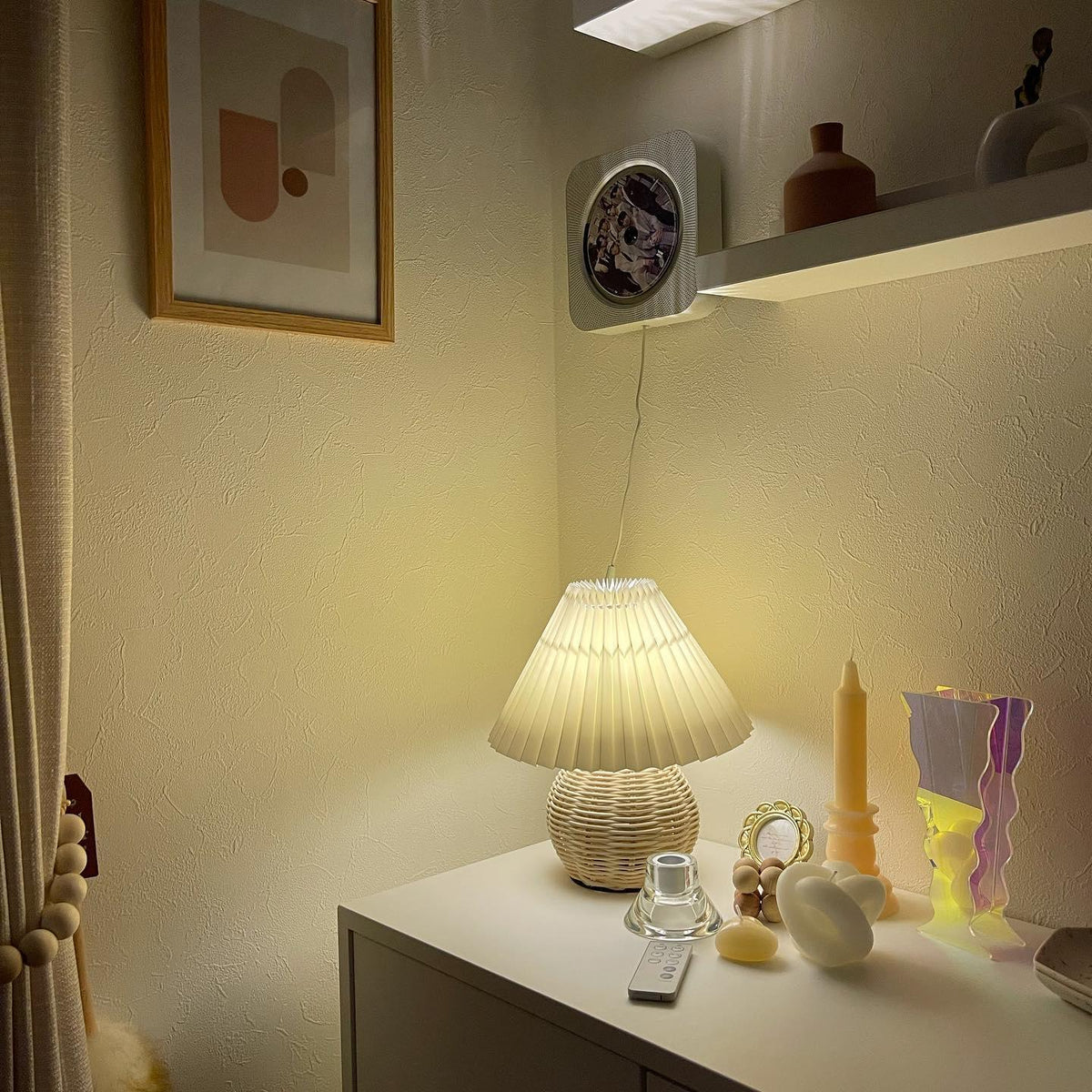 Ravuena Rattan Pleated Table lamp