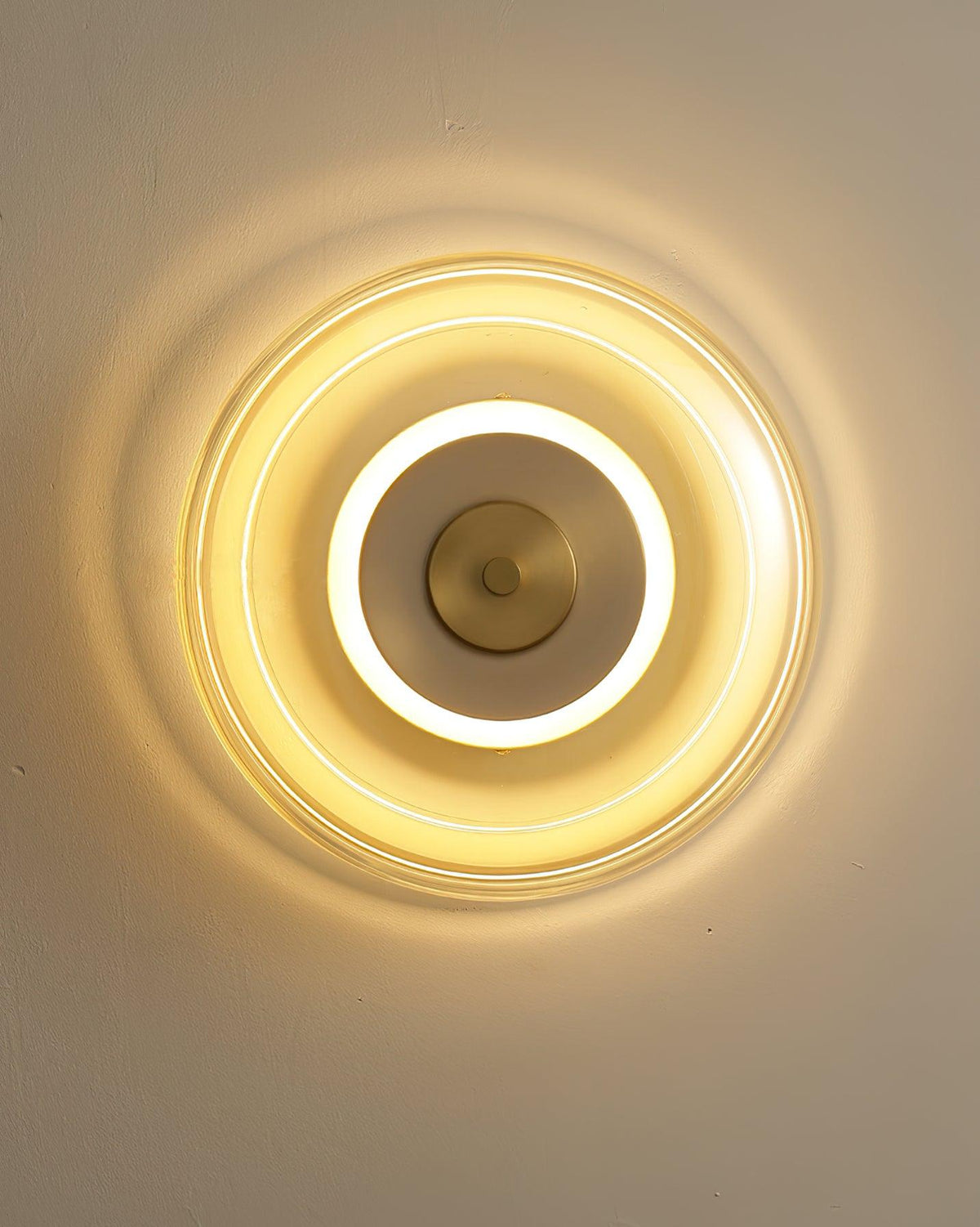 Elysso Wall Lamp