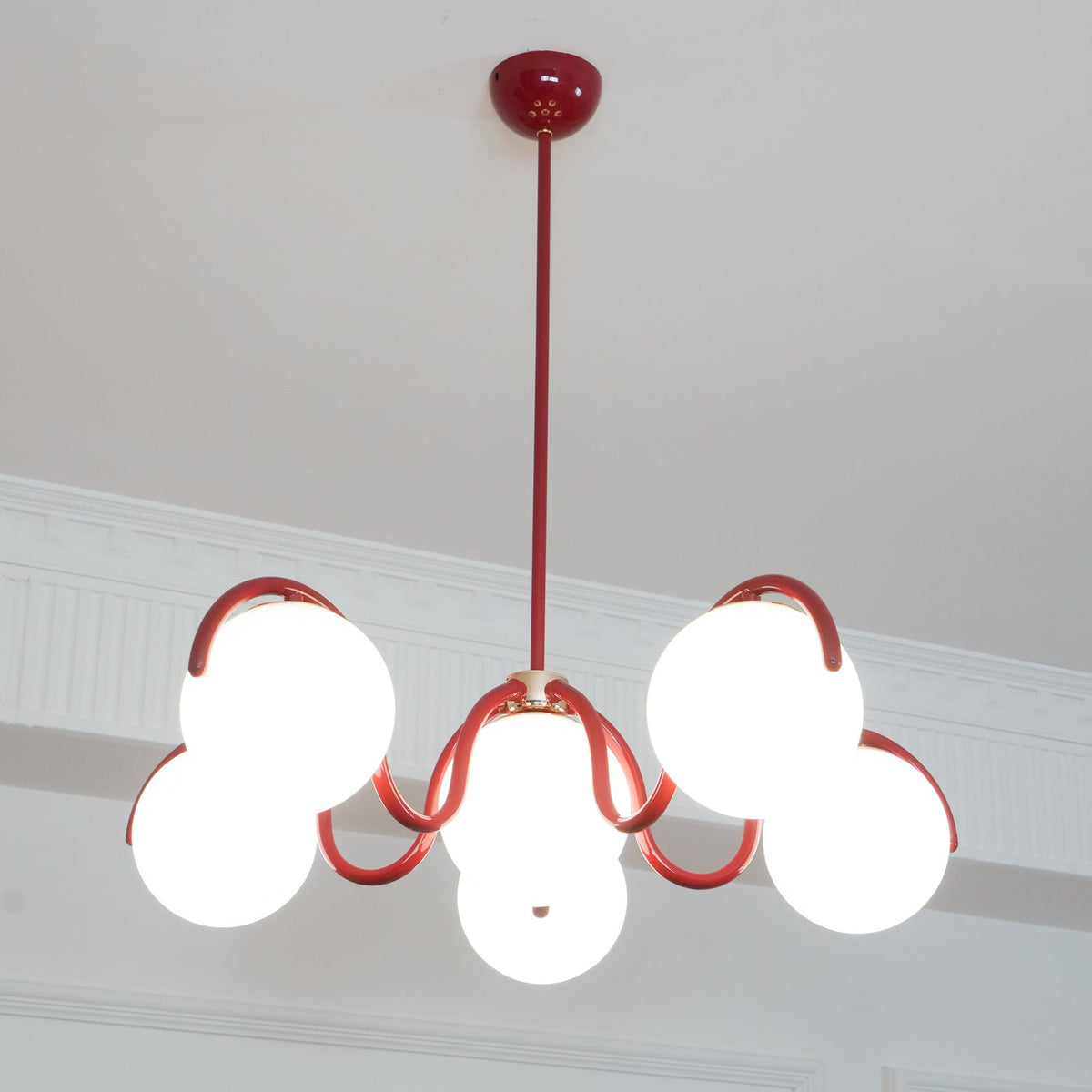 Zapiler Curve Linear Chandelier Red&Silver