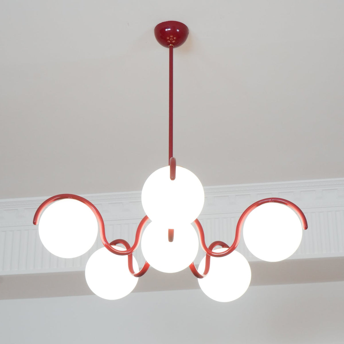 Zapiler Curve Linear Chandelier Red&Silver