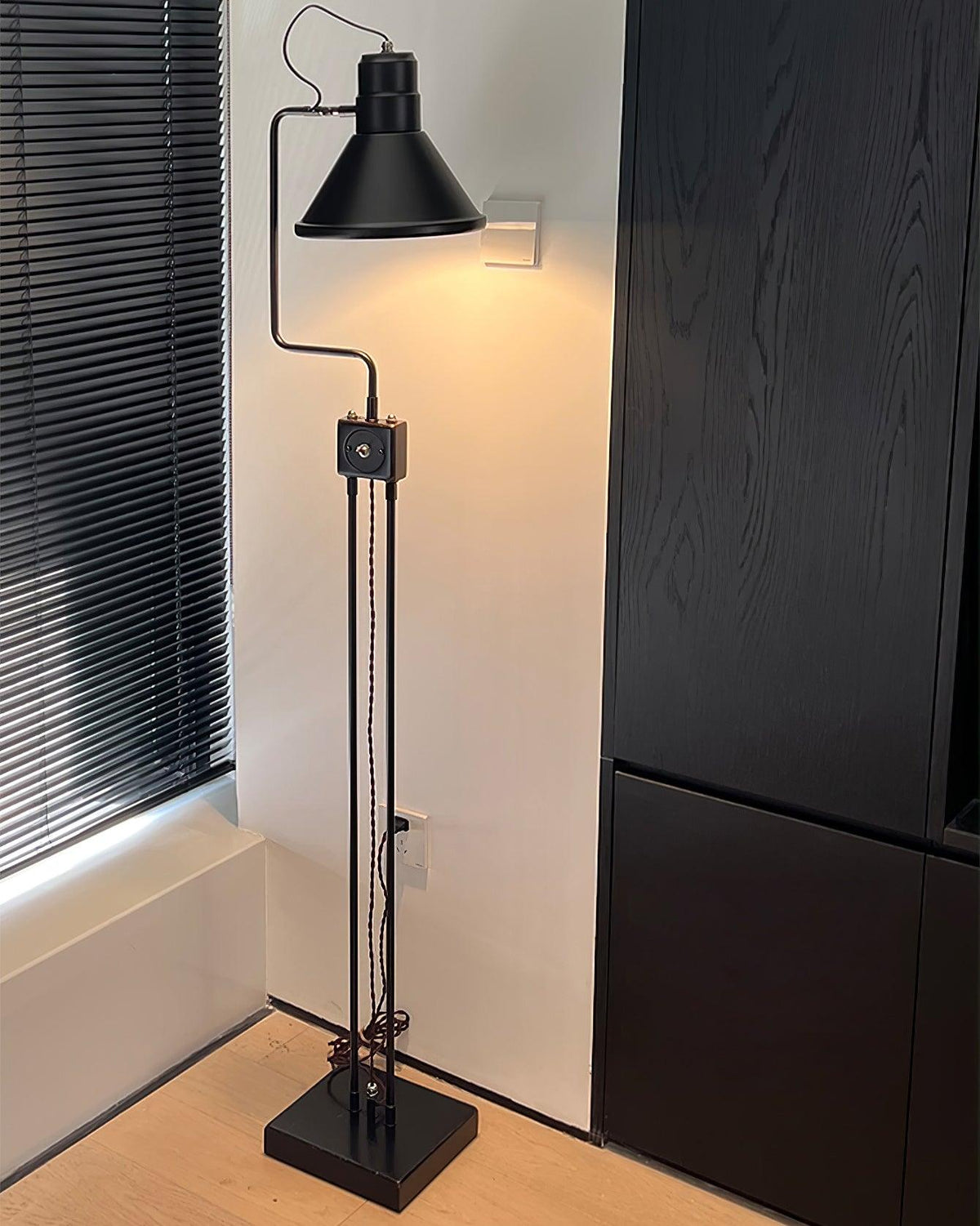 Terieria Floor Lamp