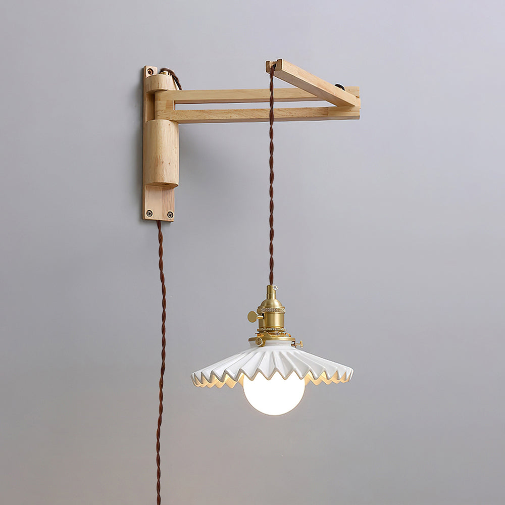 Mirisaria Wall Lamp