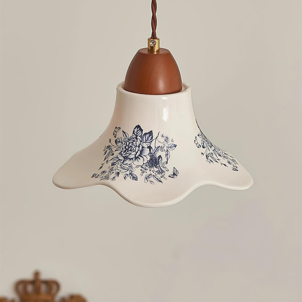 Nepuvut Pendant Lights