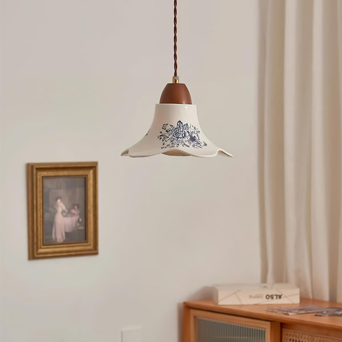 Nepuvut Pendant Lights
