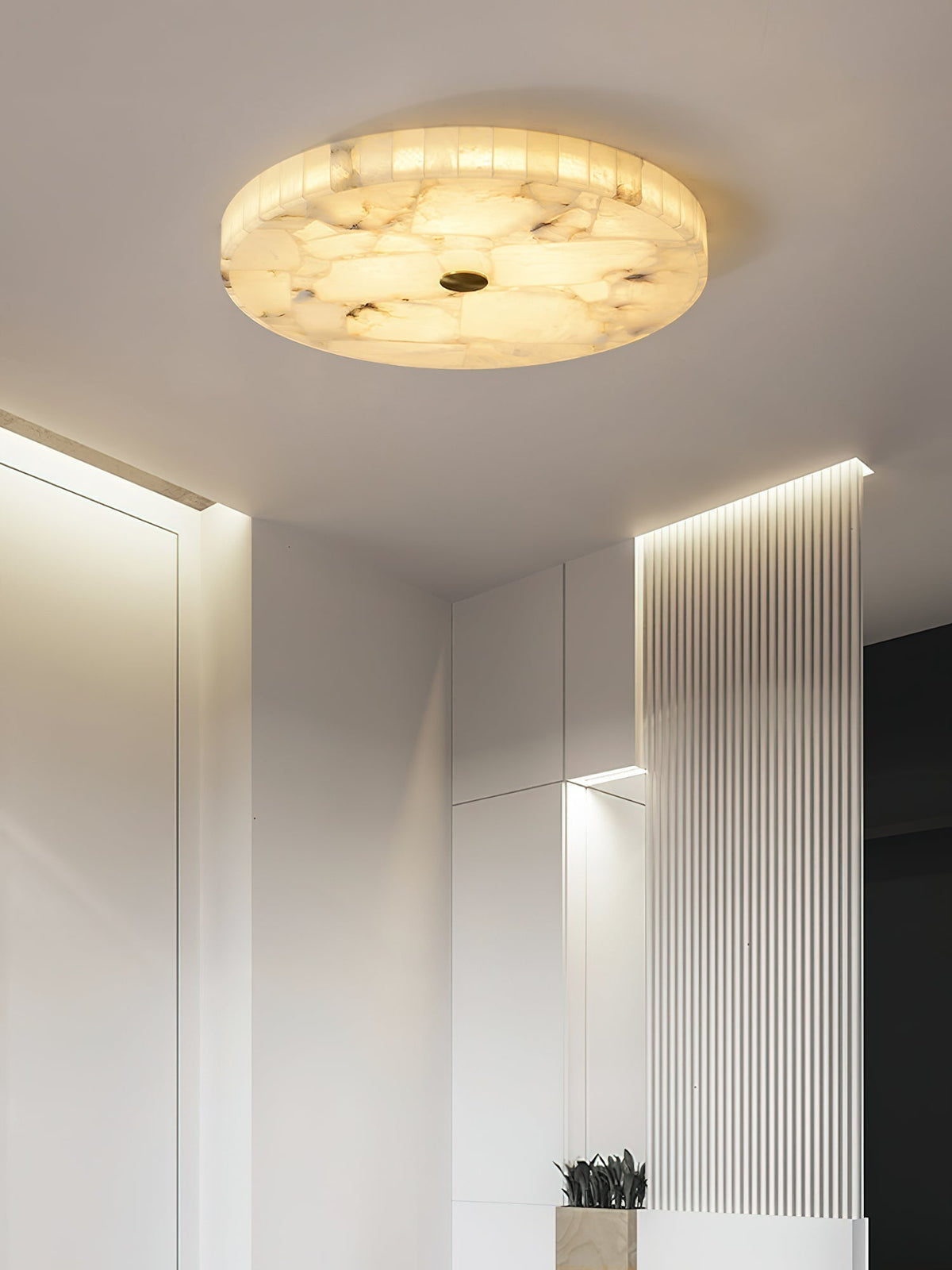 Vosilis Round Alabaster Ceiling Lamp-Relic Pieces