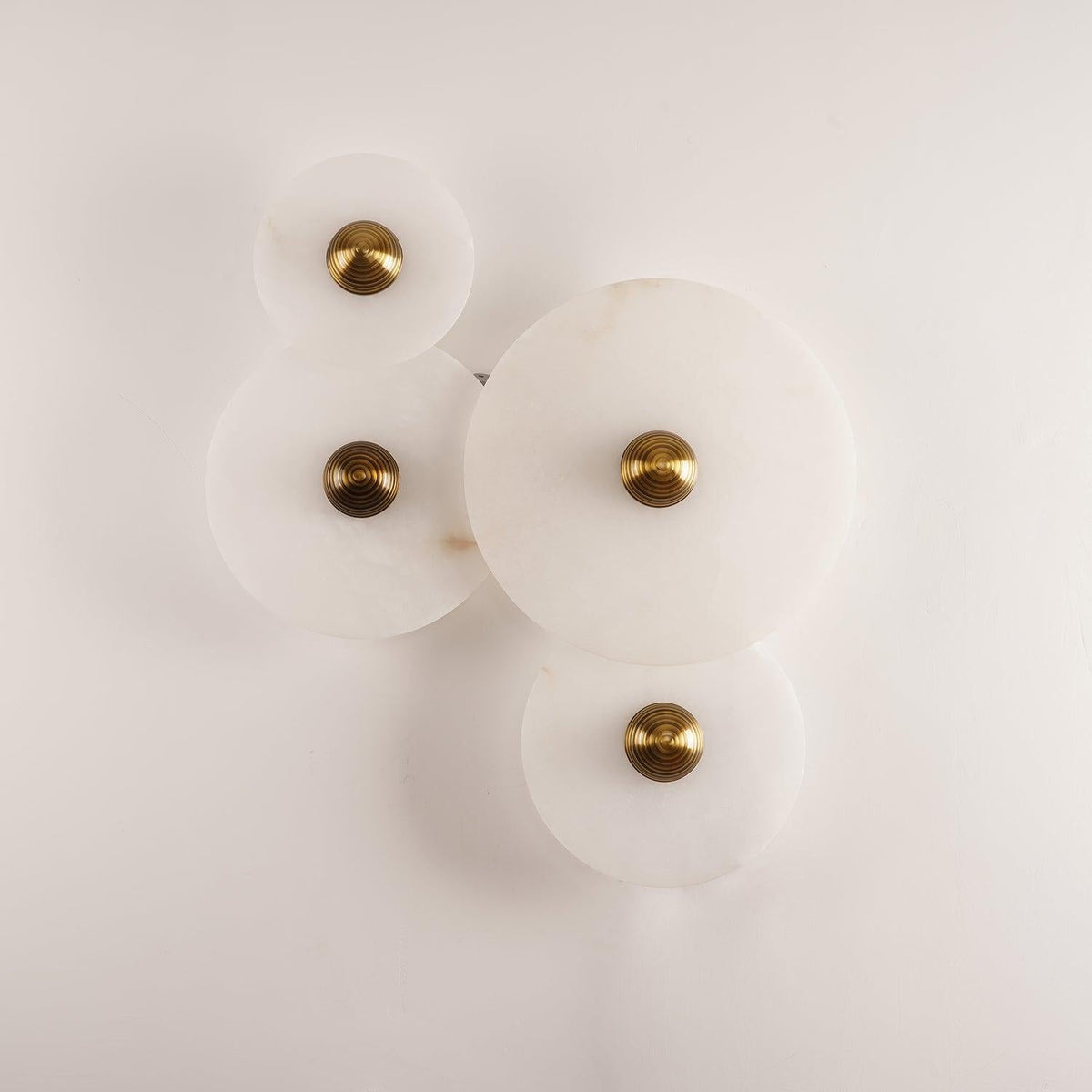 Apollo Round Alabaster Wall Lamp