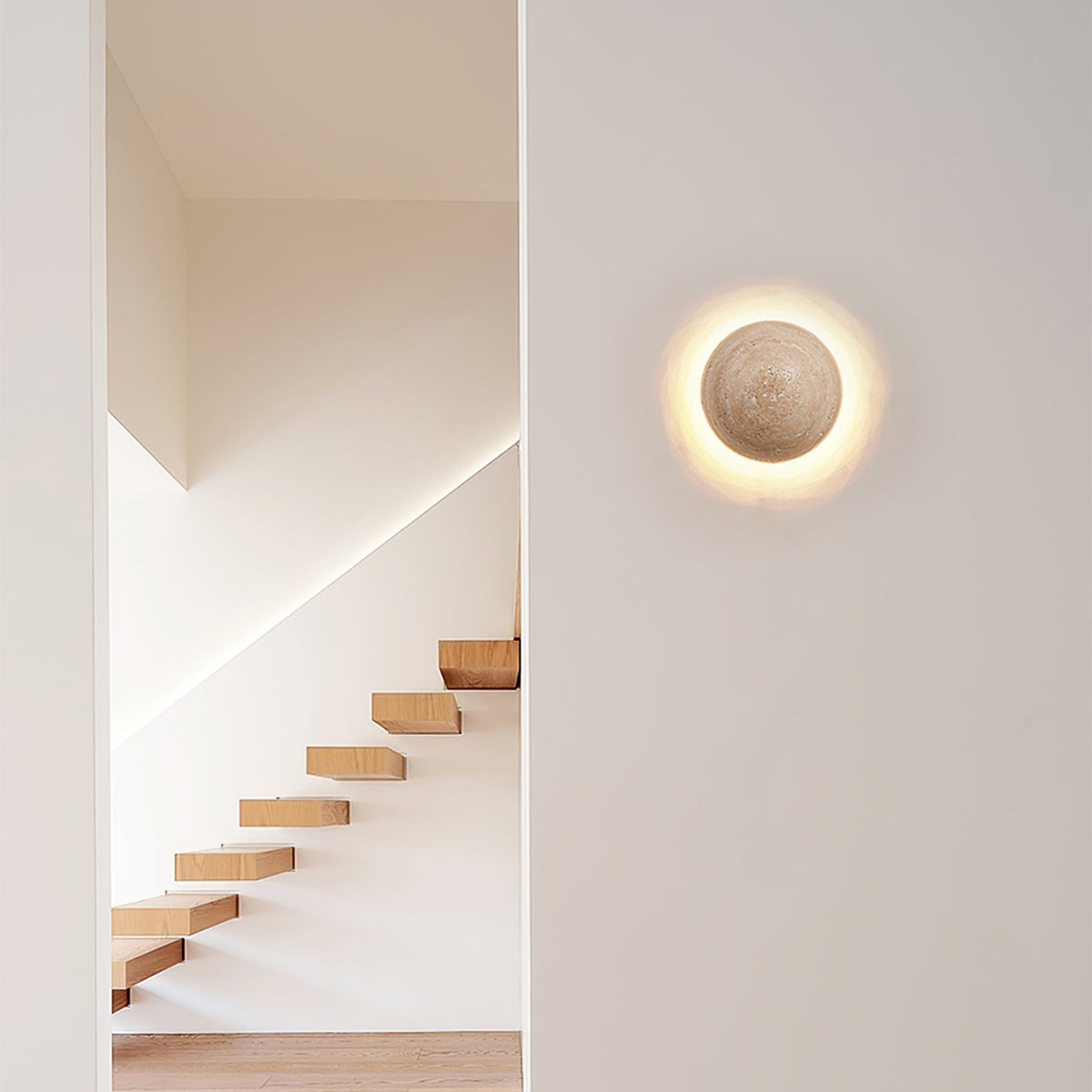 Tavenise Round Travertine Wall Lamp