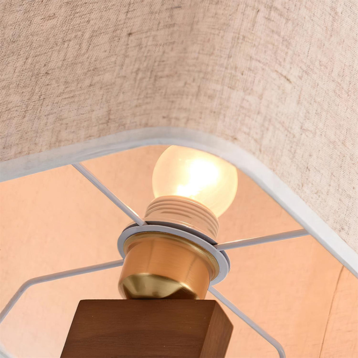 Rinoreria Wood Floor Lamp