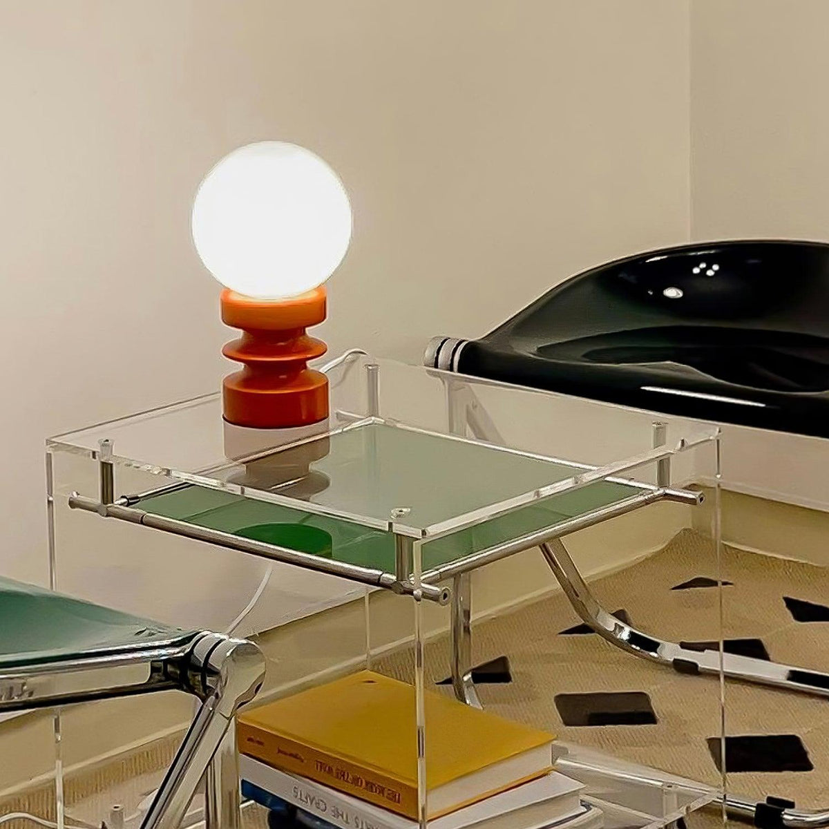 Sorinira Table Lamp
