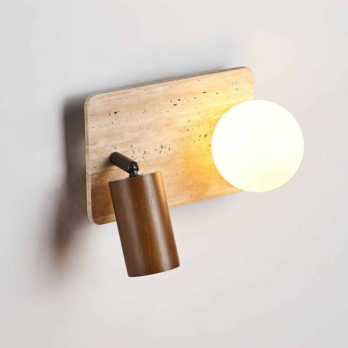 Luka Wall Lamp
