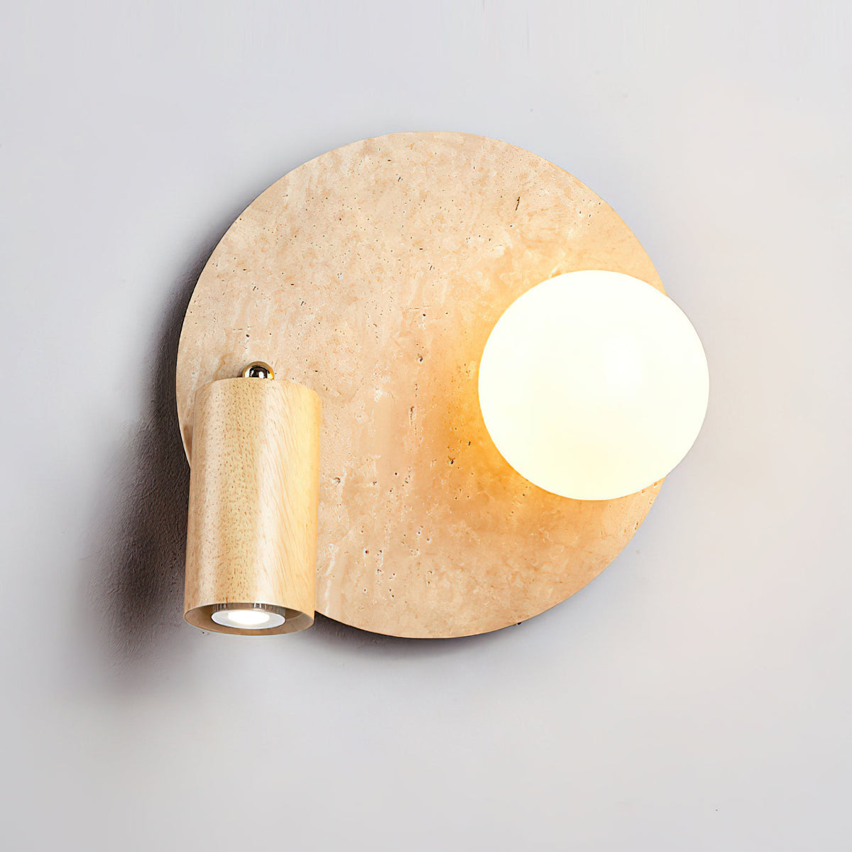 Luka Wall Lamp