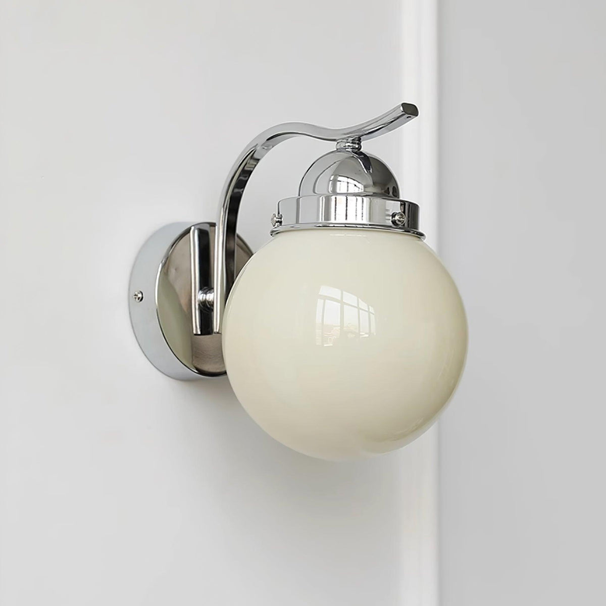Velisette Wall Lamp