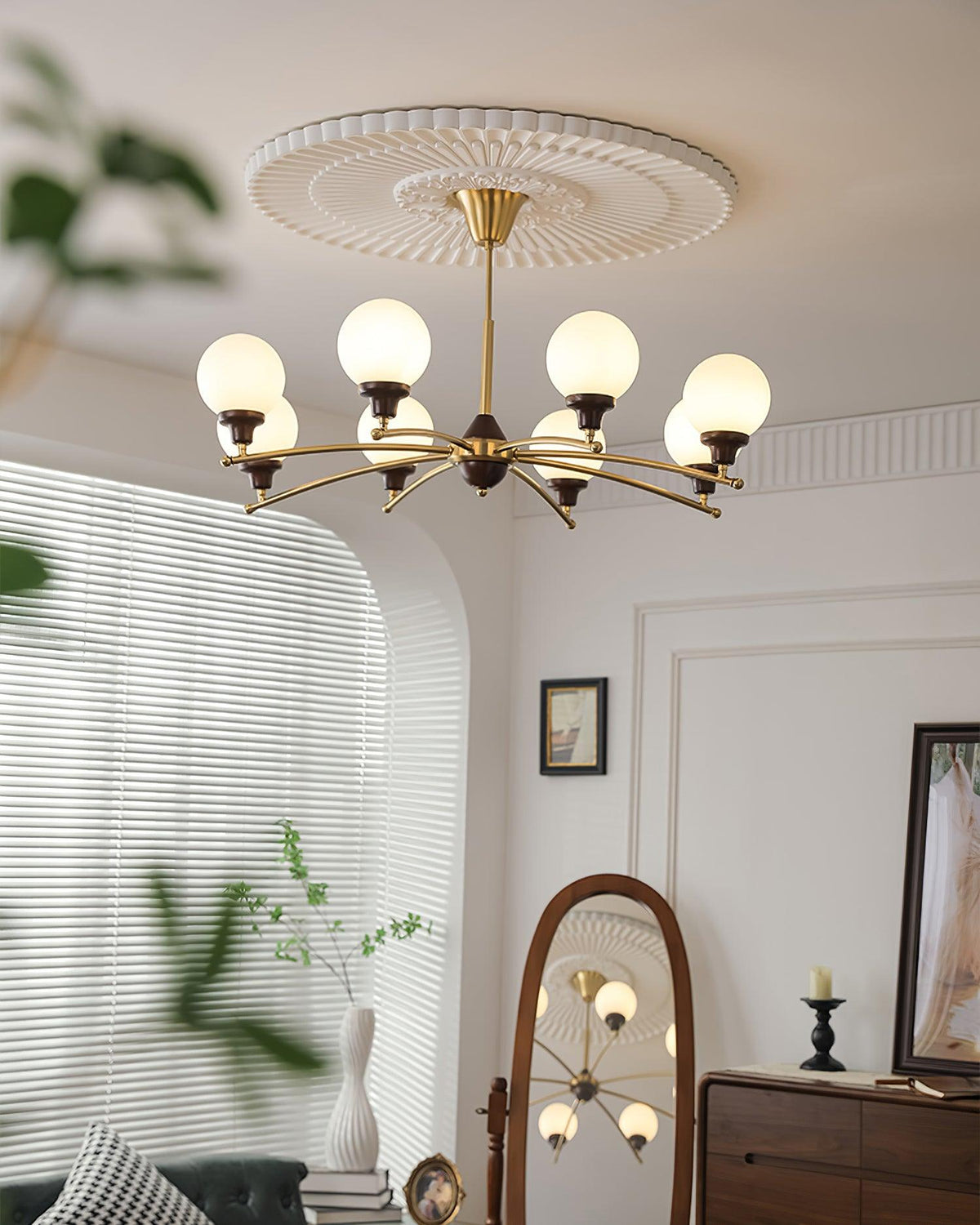 Calivora Chandelier