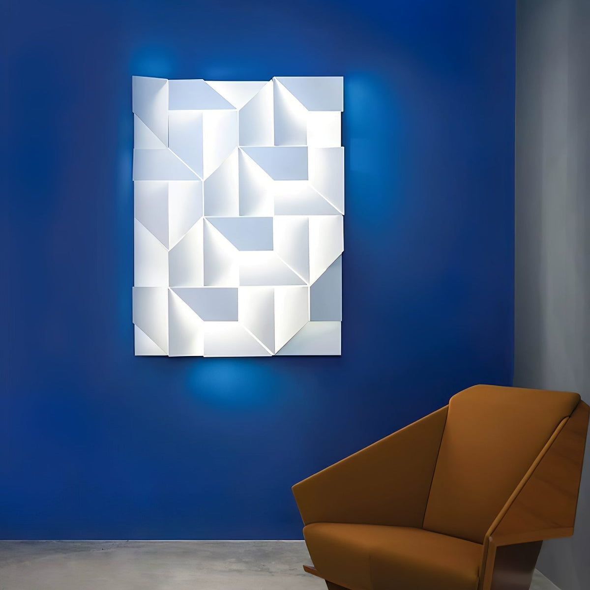 Wynor Shadows Grand Sconce Wall Lamp