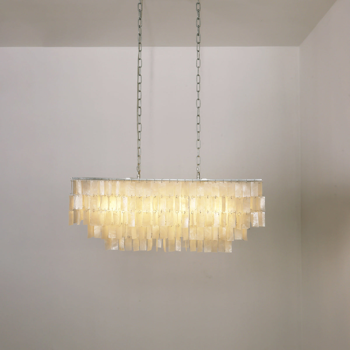 Coraise Luxury Shell Pendant Light