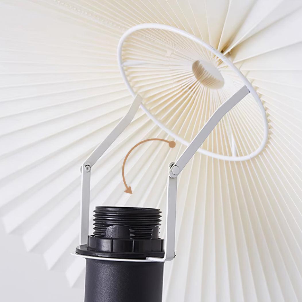 Avenaelia Floor Lamp