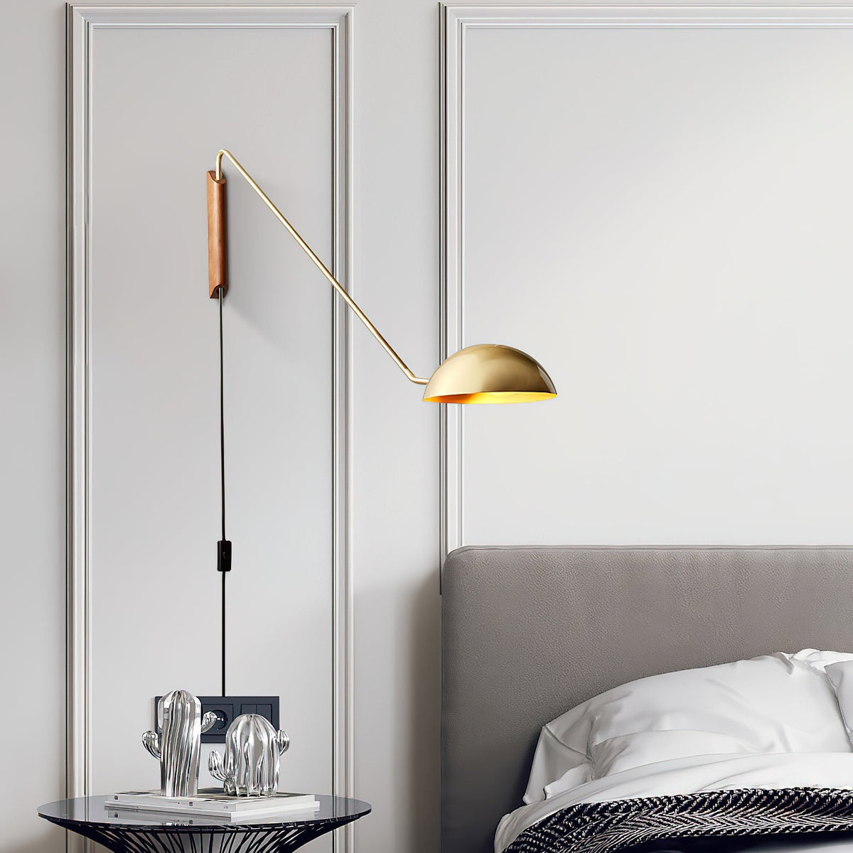 Lirixel Wood Wall Lamp