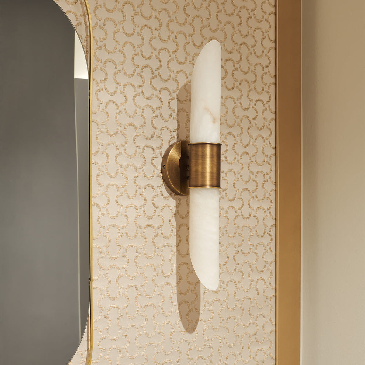 Elsolor Alabaster Wall Lamp