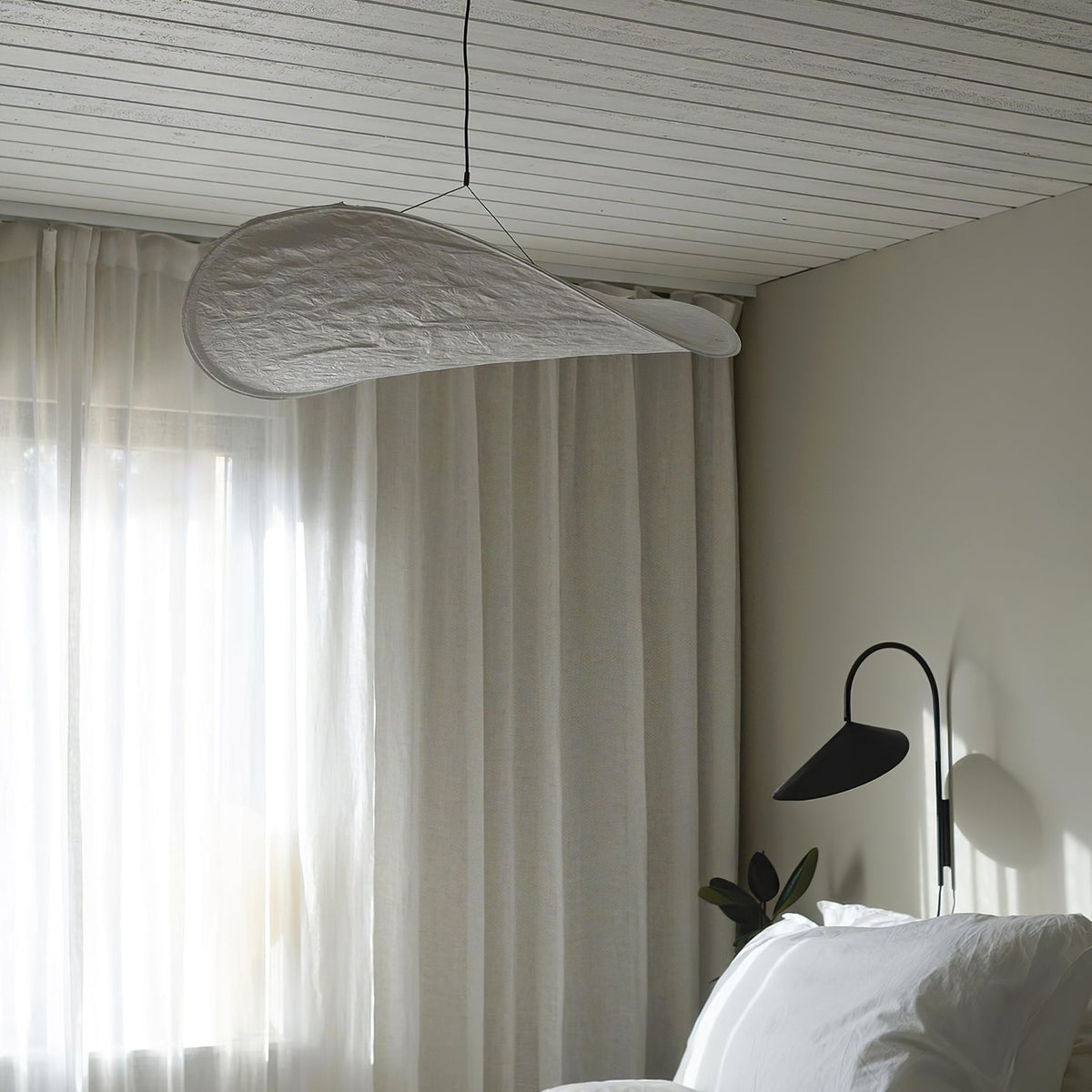 Norcrest Tyvek Pendant Light