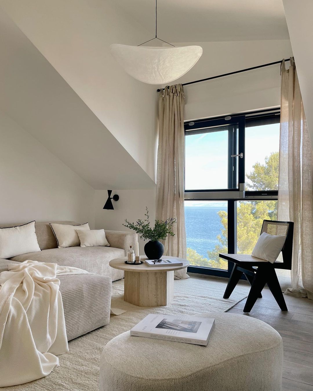 Norcrest Tyvek Pendant Light