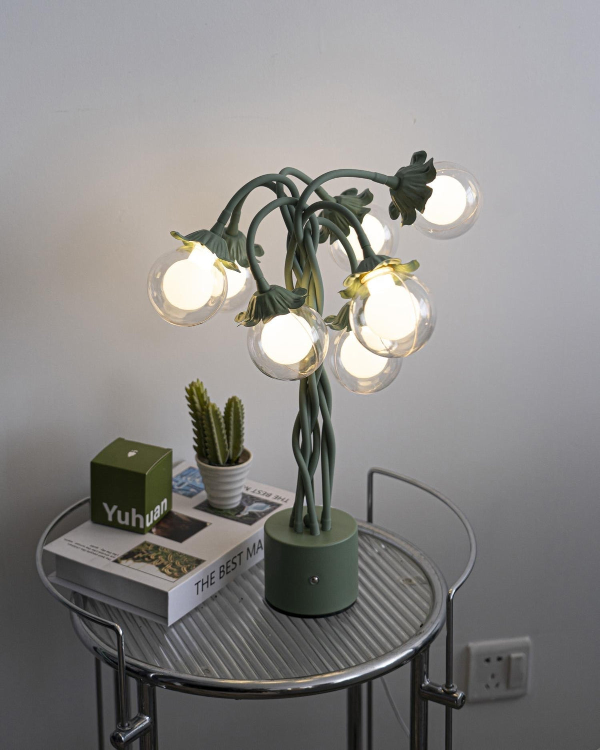 Viraoora Table Lamp