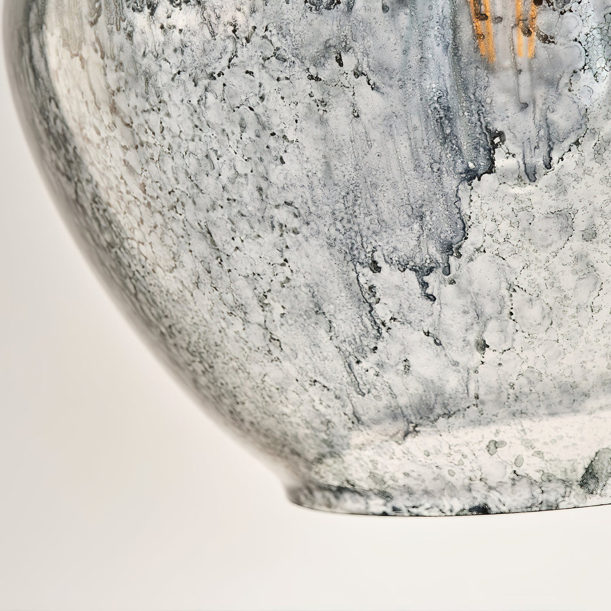 Avenila Glass Pendant Lamp