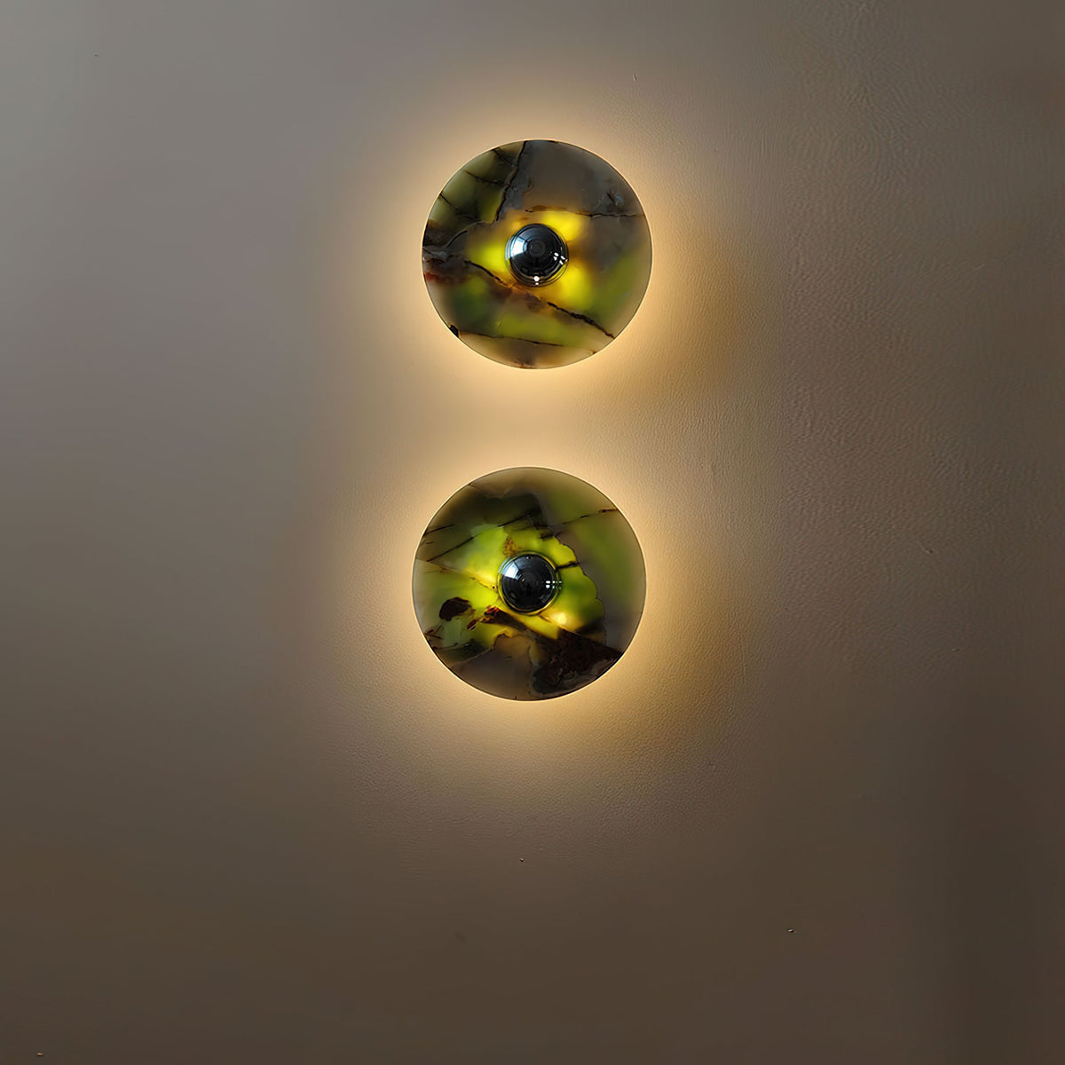 Nereenne Marble Wall Lamp