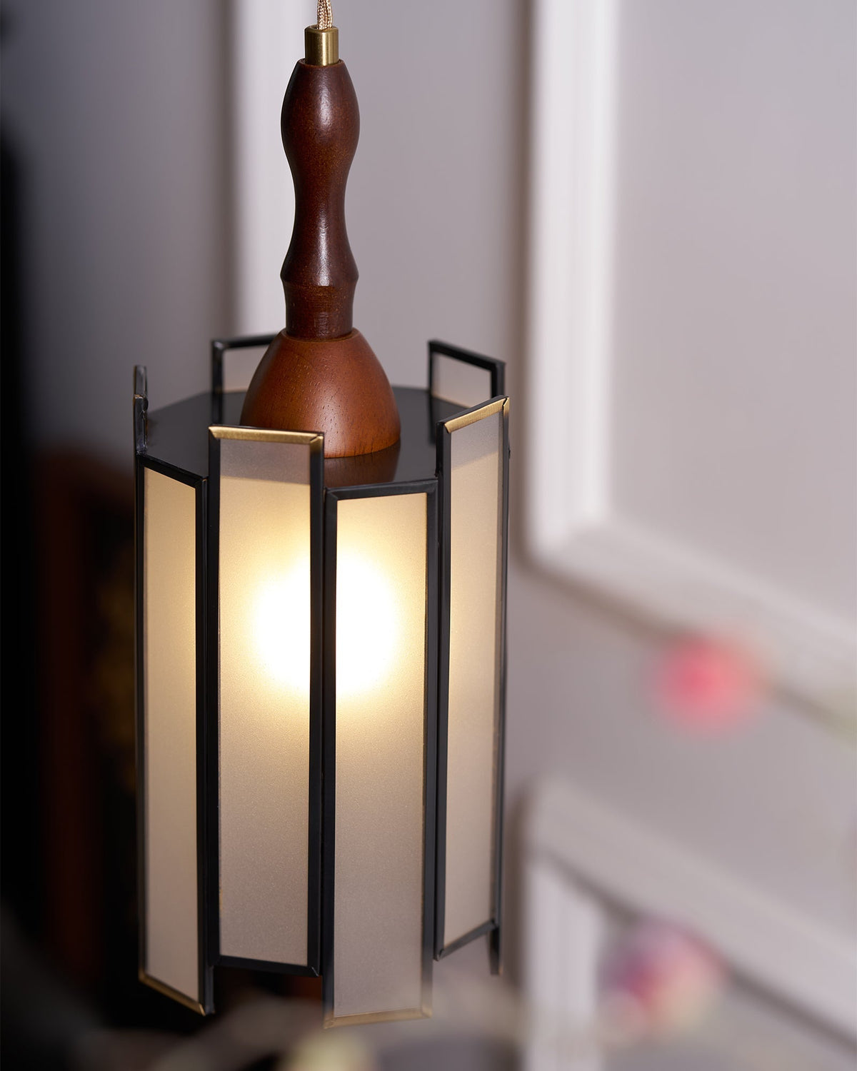 Creshen Wood & Glass Vintage Pendant Lamp