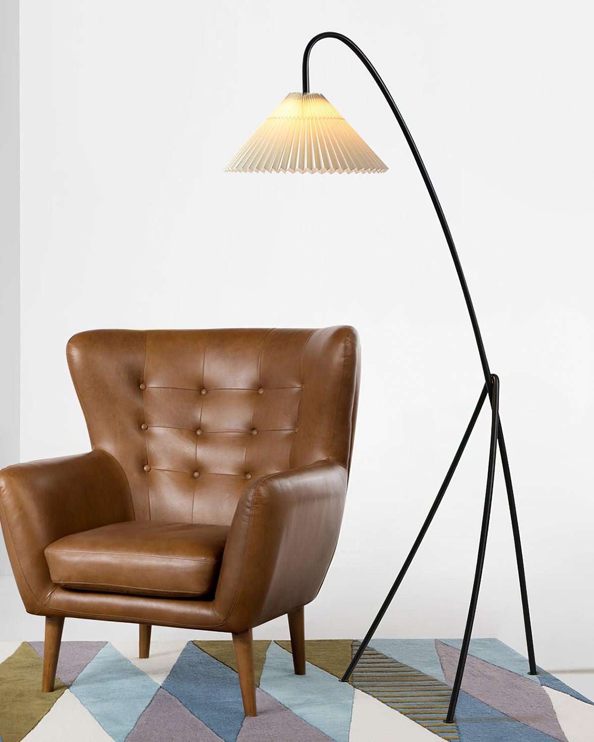 Norarette Floor Lamp
