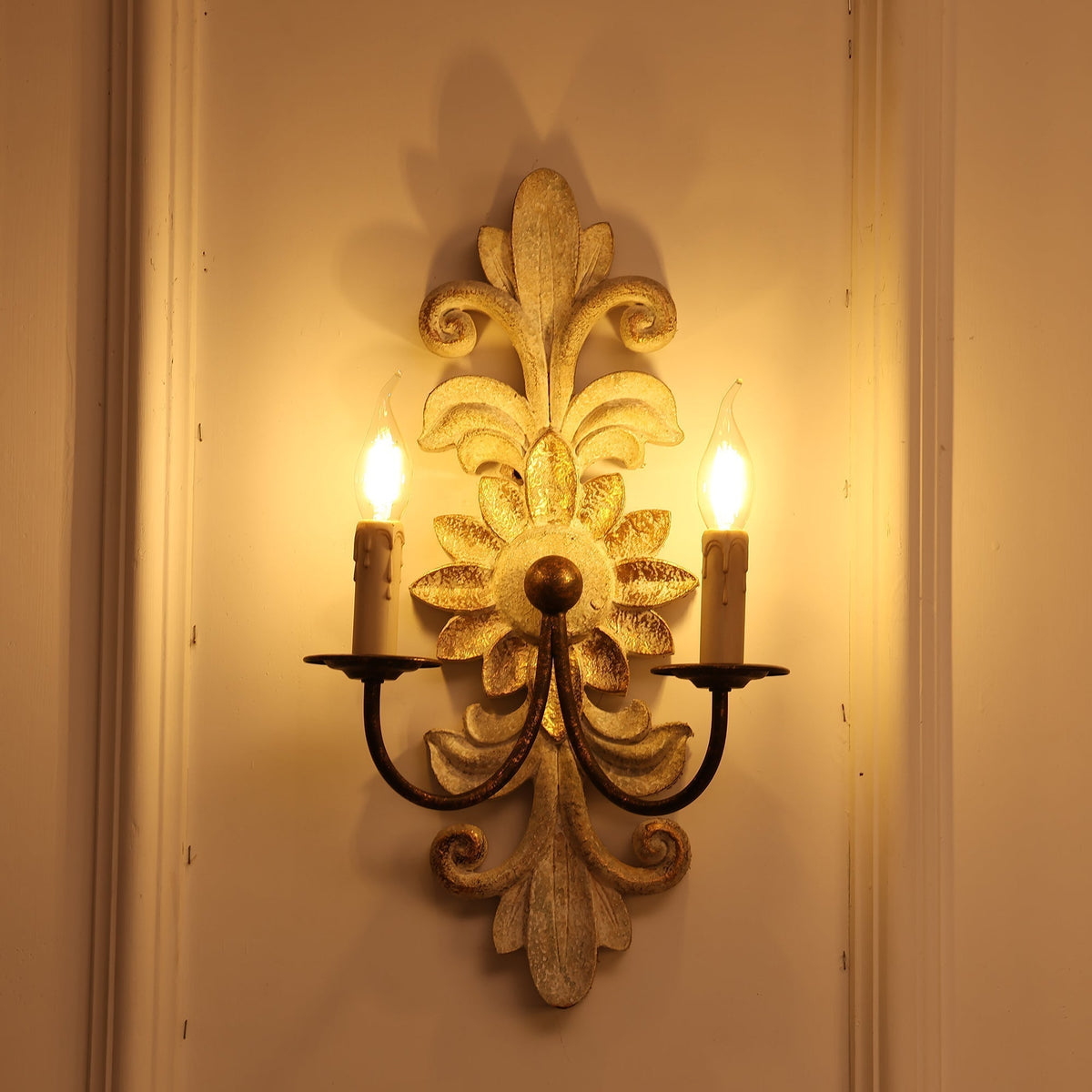Vadora Postmodern Luxury Sconce Wall Lamp-Relic Pieces