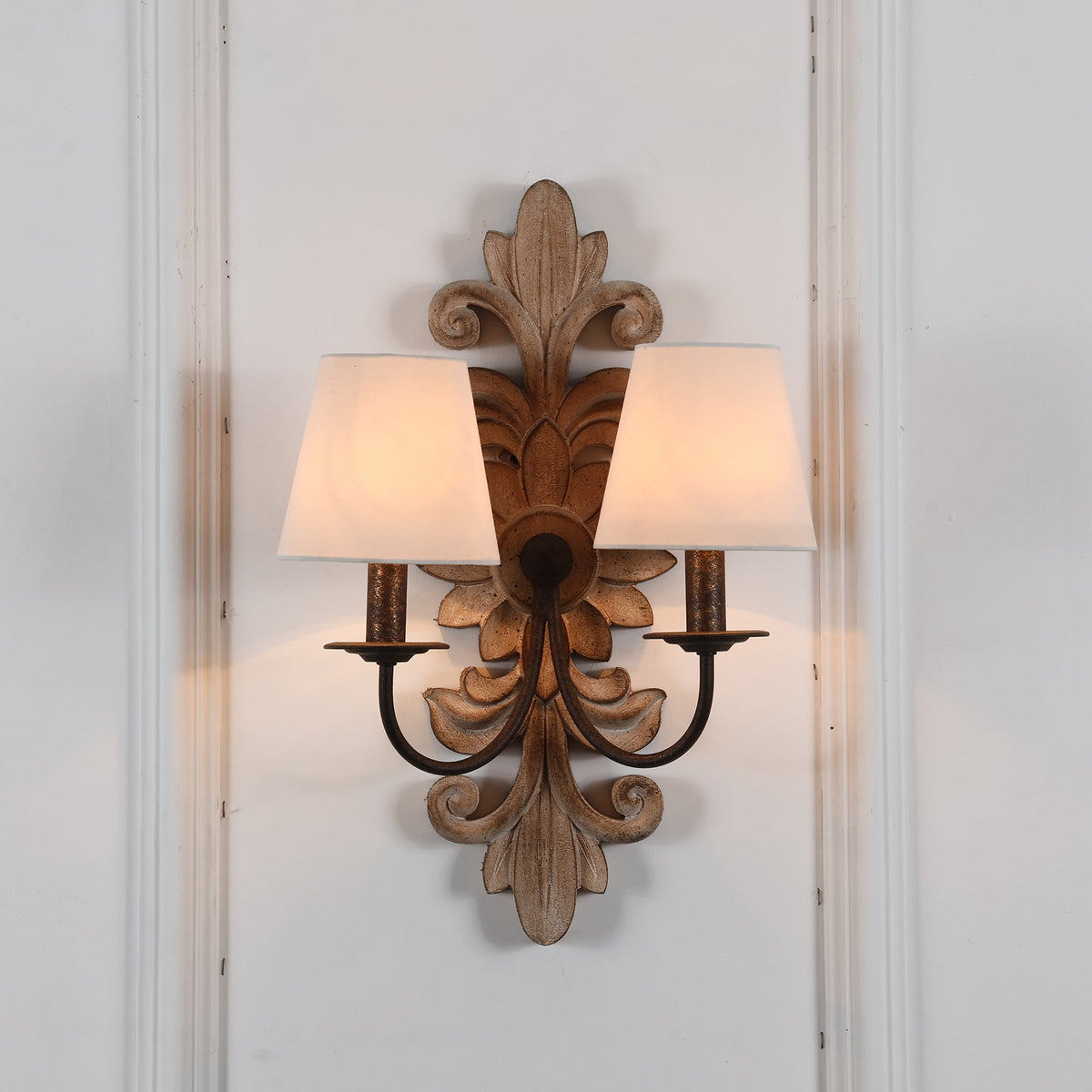 Vadora Postmodern Luxury Sconce Wall Lamp-Relic Pieces