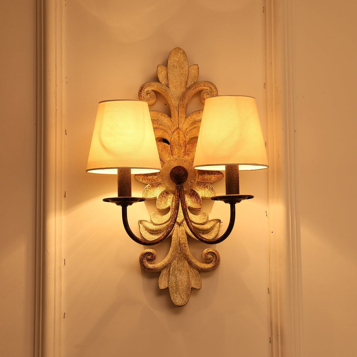 Vadora Postmodern Luxury Sconce Wall Lamp-Relic Pieces