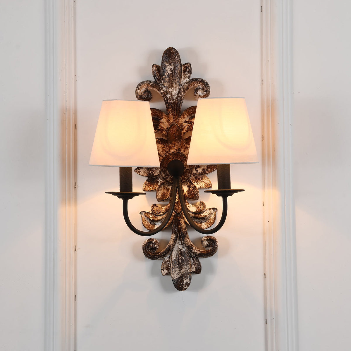 Vadora Postmodern Luxury Sconce Wall Lamp-Relic Pieces