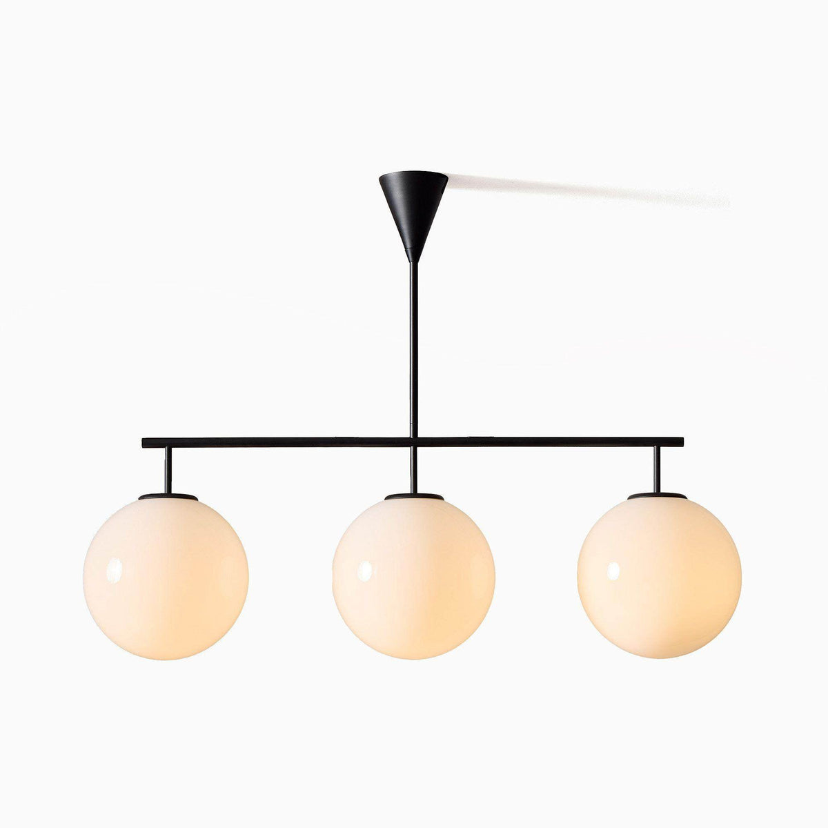 Lioroena Globe Pendant Light