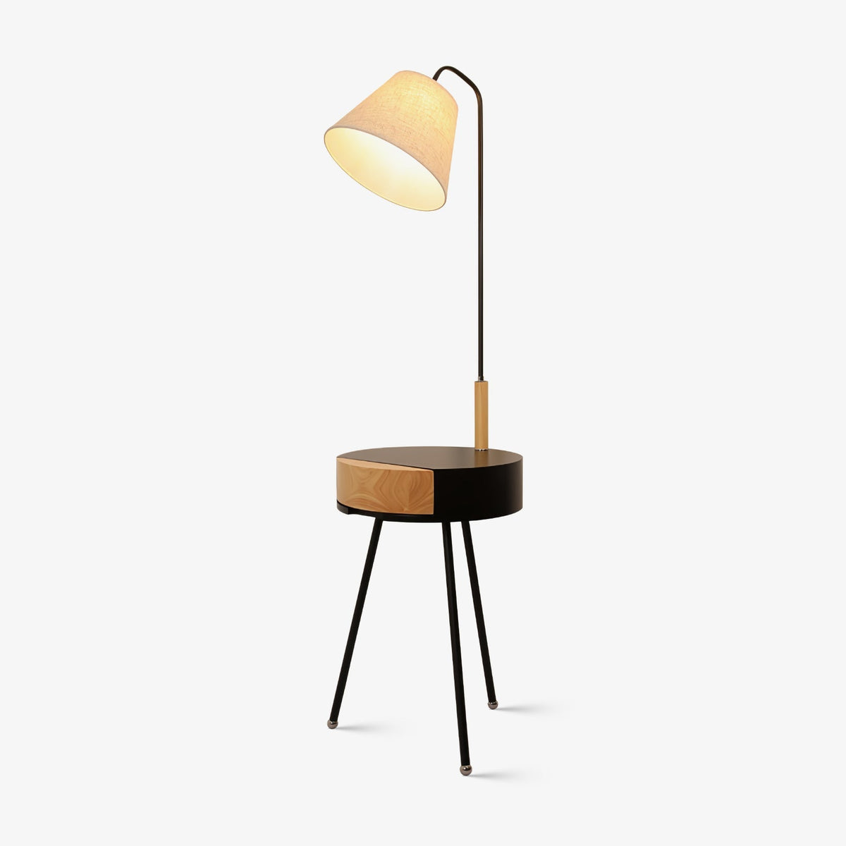 Fioeria Alder Tripod Fabric Floor Lamp