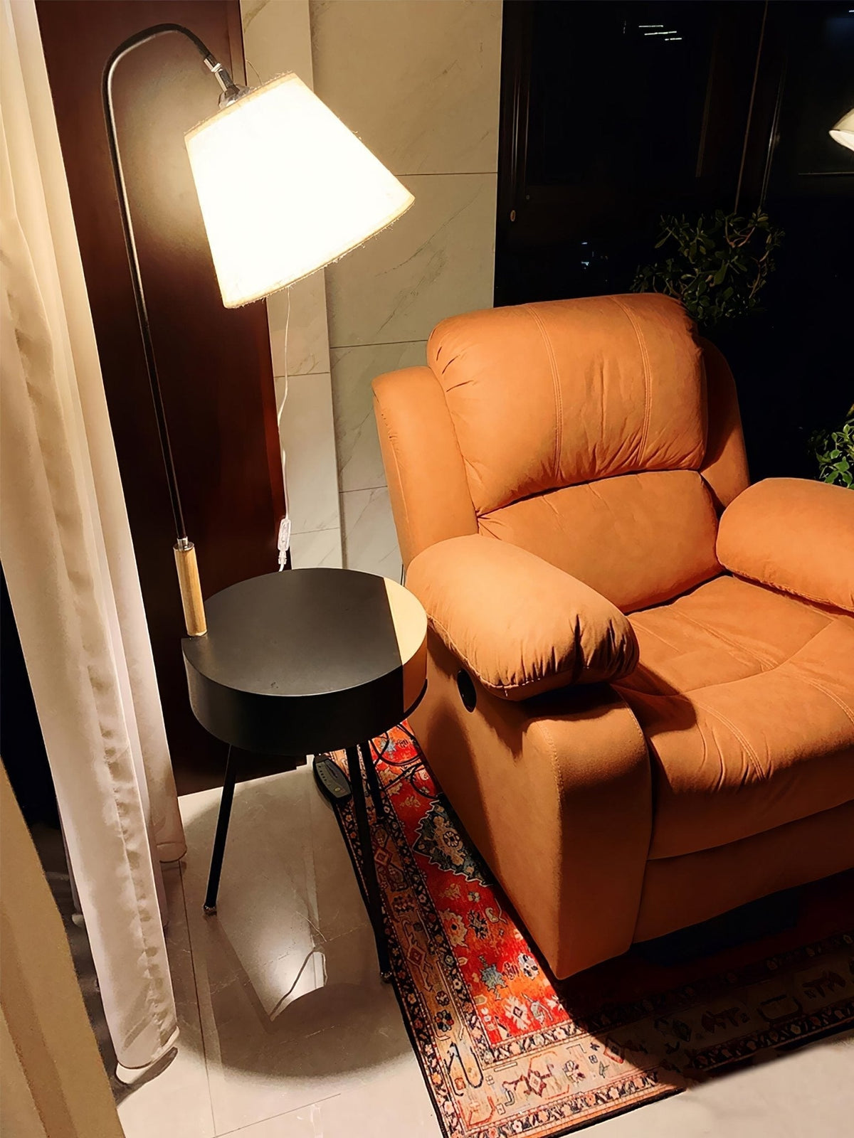 Fioeria Alder Tripod Fabric Floor Lamp