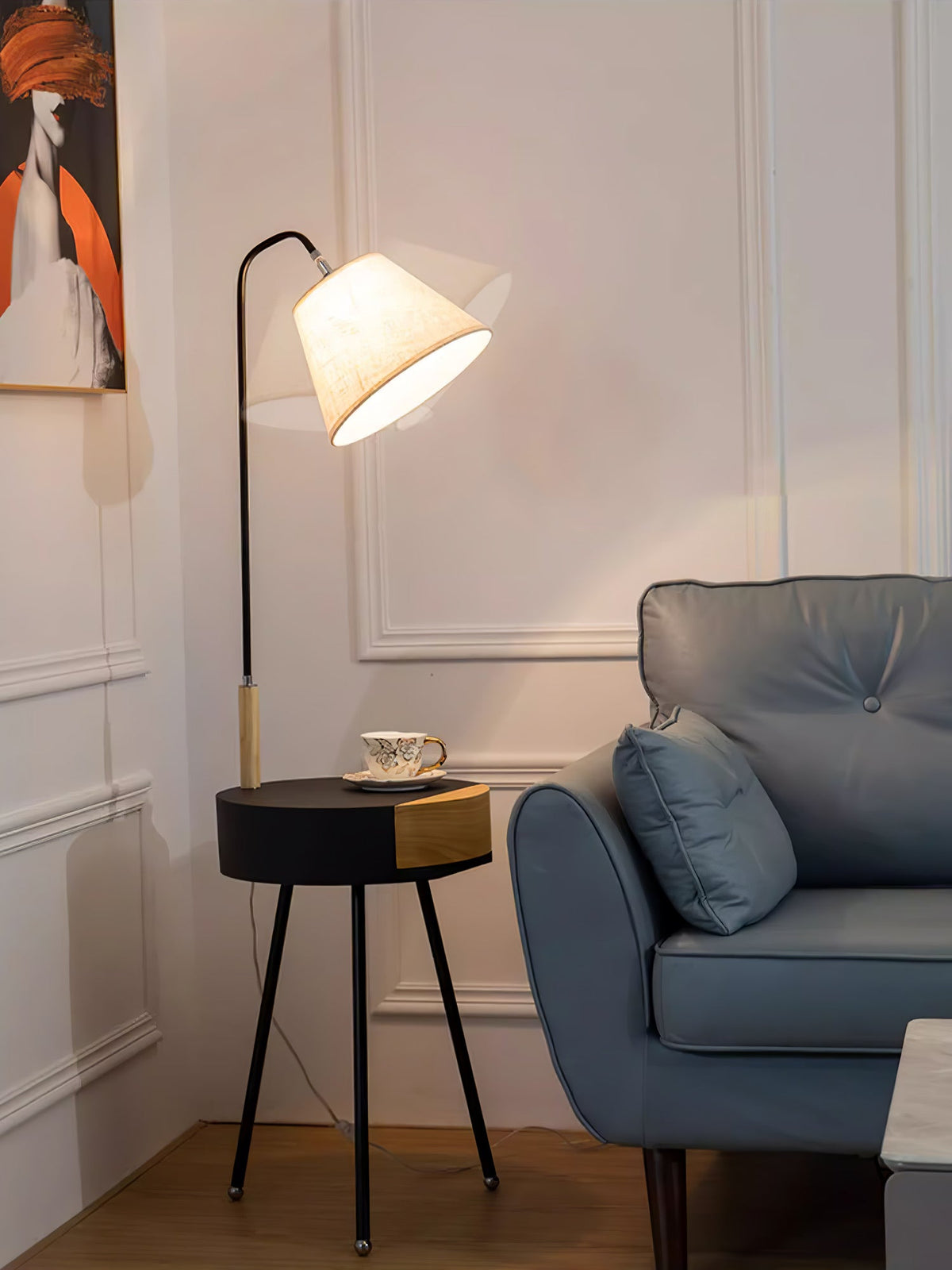 Fioeria Alder Tripod Fabric Floor Lamp