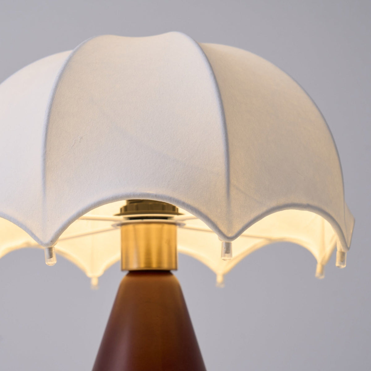 Soruette Umbrella Silk Table Lamp